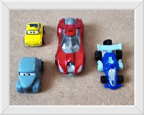 Bundles hot wheels and - x,
