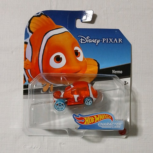 Disney hot wheels - hot,