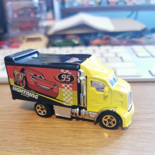 Hot wheels hiway hauler - hiway,