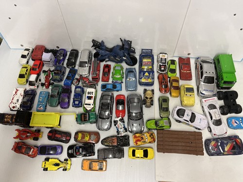 Hot wheels matchbox disney - hot,