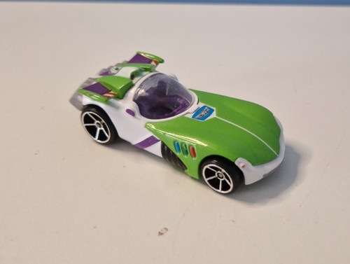 2019 hot wheels disney pixar - hot,
