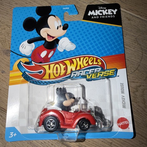 Hot wheels racer verse - racer,